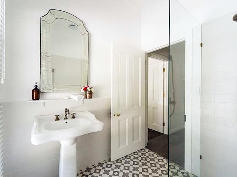 לינה וארוחת בוקר ביירון ביי Abelia House מראה חיצוני תמונה